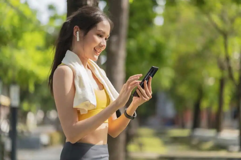 蛋白質補充 Q&A｜10 大常見問題快速搞懂重點 / 圖取自 Freepik