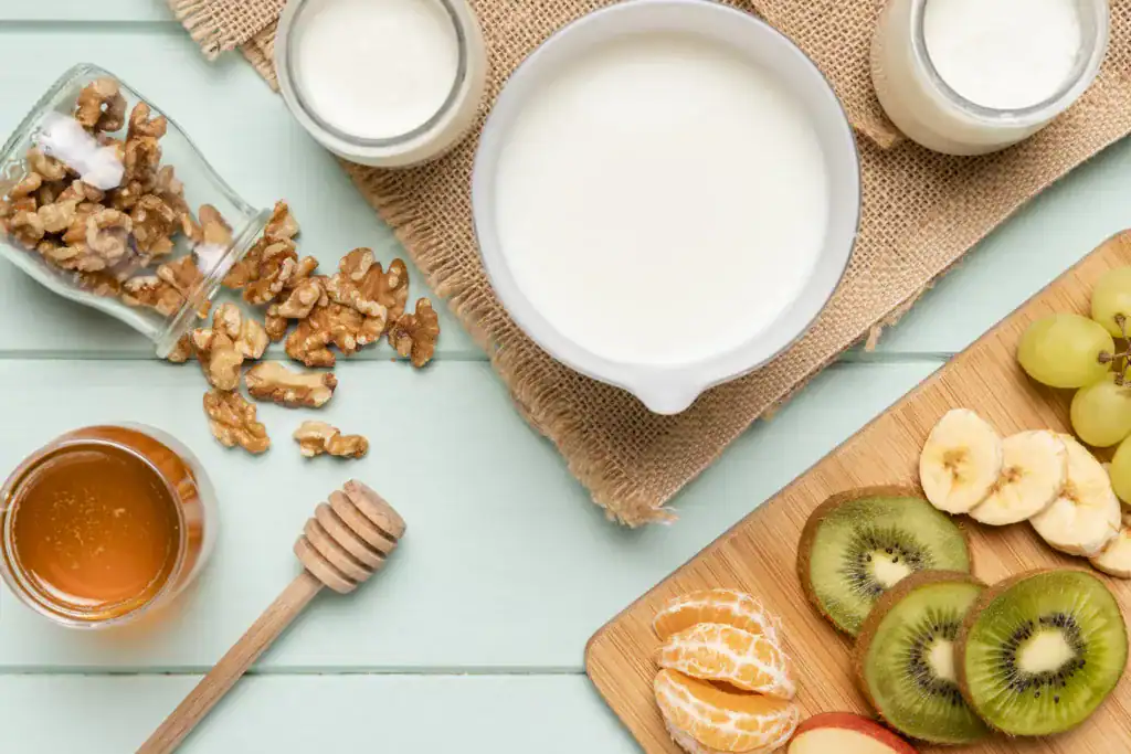 在每日 35–100mg 範圍內長期攝取是安全的，應以食物為主、補充品為輔